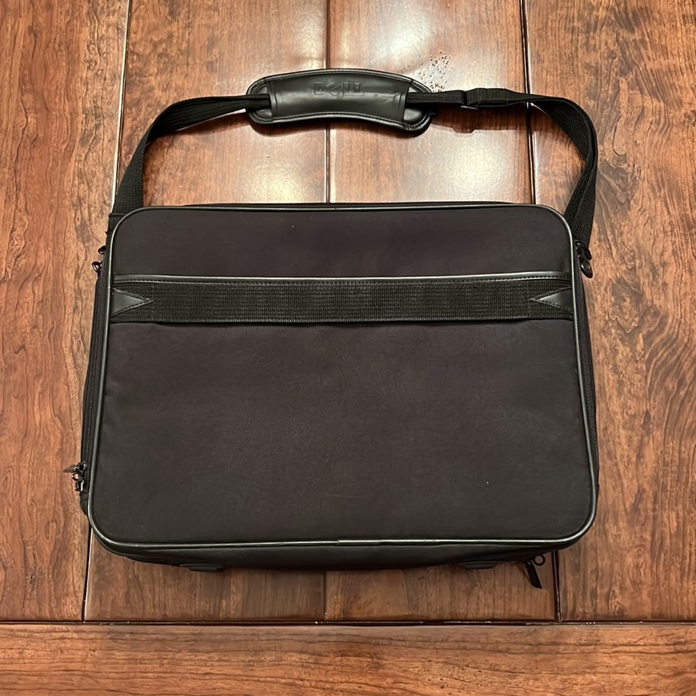Dell Laptop Case 17”x12”x4”